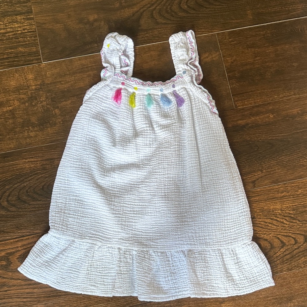 BTWEEN 6 White Sleeveless Dress with Colorful Tassels